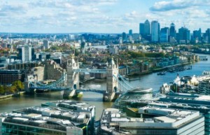 英国可再生能源部署加速 风电与太阳能装机稳步增长
