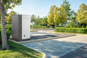 施耐德电气推出新型工商业电池储能系统